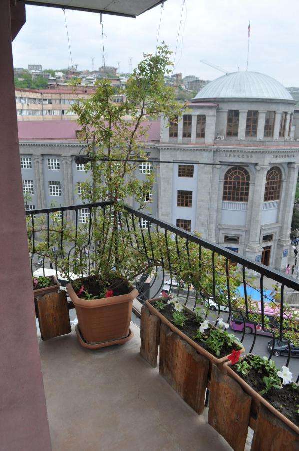 Yerevan-Sky With Terrace Bagian luar foto
